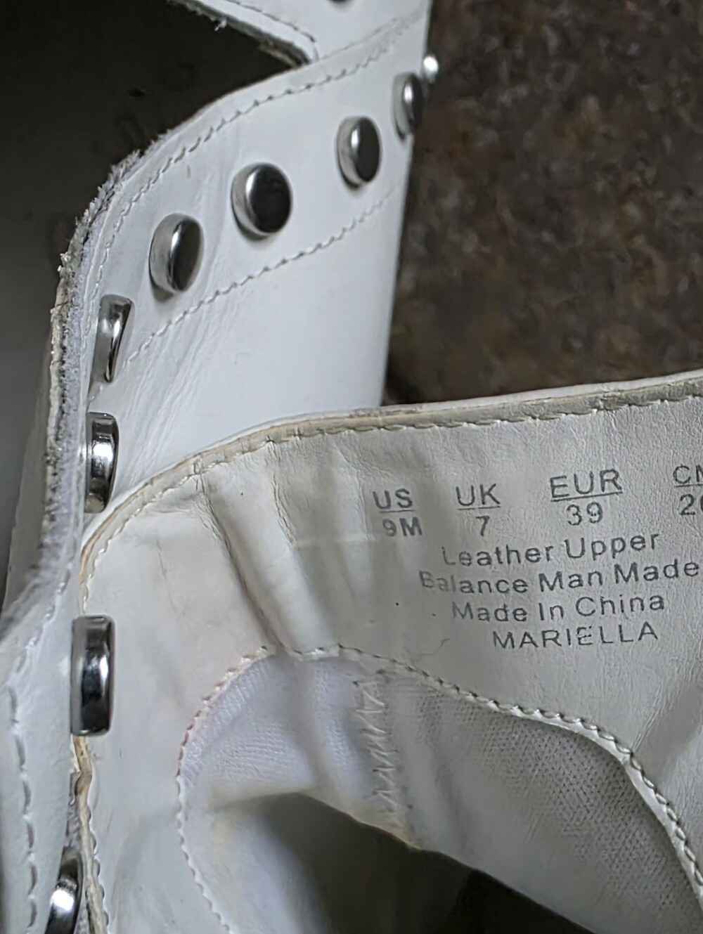 Fergie Mariella White Leather Studded Ankle Boots - Women Size 9 - Picture 3 of 3